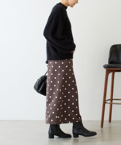 BEARDSLEY(ビアズリー)の「《10/14(水)12:00予約開始予定》ドットサテンマーメイドスカート(スカート・レディース・ブラウン・FREE)」の6枚目の写真