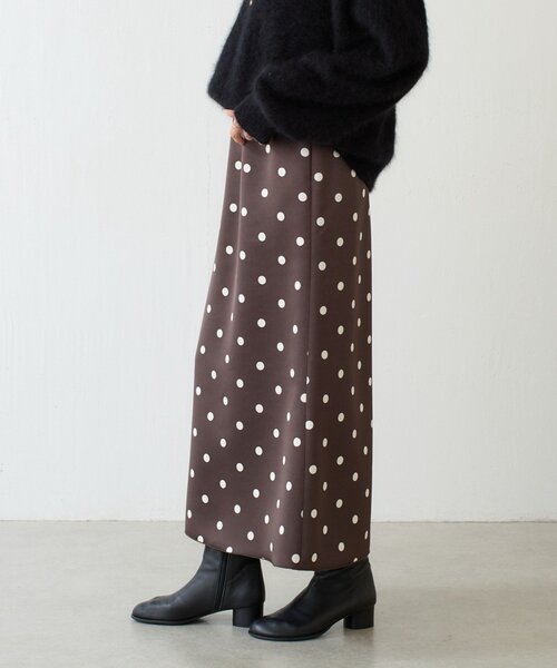 BEARDSLEY(ビアズリー)の「《10/14(水)12:00予約開始予定》ドットサテンマーメイドスカート(スカート・レディース・ブラウン・FREE)」の8枚目の写真