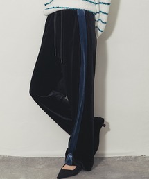 ベロアサイドラインストレートパンツ