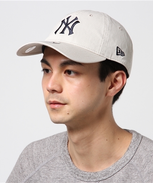 NEW ERA(ニューエラ)の「NEW ERA/ニューエラ 9TWENTY(キャップ・メンズ・ブルー/グリーン/ネイビー/アイボリー/ブラック/バーガンディー/グレー/ホワイト/ブラック系その他2・FREE)」の2枚目の写真