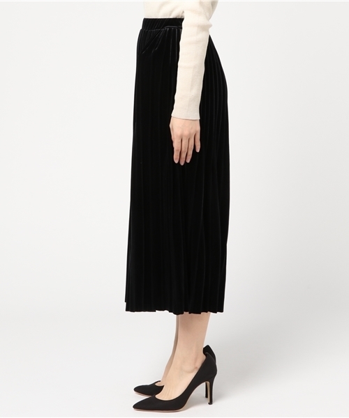 VENCEEXCHANGE（ヴァンスエクスチェンジ）の「ベロアプリーツスカート                   （スカート・レディース・グレー/ブラック/ベージュ・MEDIUM）」の5枚目の写真