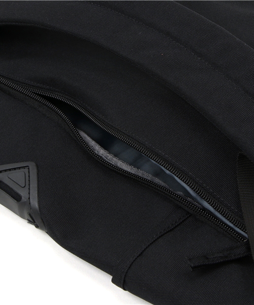 RiNc （リンク）の「【 PRODUCTY WARRANTY / プロダクティー 】 ブラックタグ ビッグ フラップ リュック（バックパック/リュック・レディース・ネイビー/ブラック/グレー/チャコールグレー・FREE）」の13枚目の写真