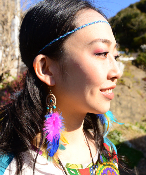 チャイハネ（チャイハネ）の「【チャイハネ】フェザーヒッピーバンド ヘッドアクセサリー（ヘアバンド・レディース・カラフル/ナチュラル・FREE）」の8枚目の写真
