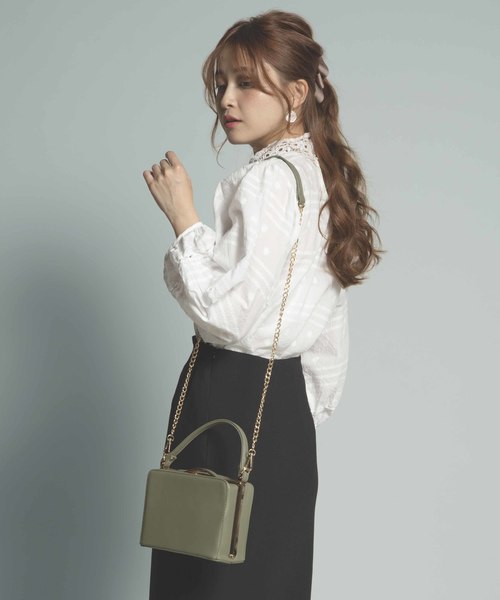 PLAIN CLOTHING（プレーンクロージング）の「ミニスクエアショルダーバッグ【PLAIN CLOTHING】（ショルダーバッグ・レディース・ベージュ/ピンク/ブラック/カーキ・FREE）」の15枚目の写真