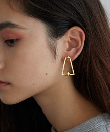 L'Attitude（アチチュード）の「orb"taper"ピアス（ピアス（片耳用））」