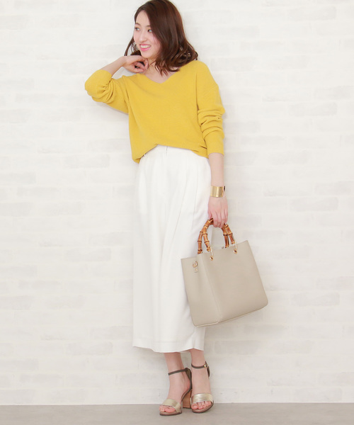 N.（N. Natural Beauty Basic）（エヌエヌナチュラルビューティーベーシック）の「ハイゲージアゼＶネックニット（ニット/セーター・レディース・ホワイト/イエロー/ピンク/ブルー/ネイビー・MEDIUM）」の13枚目の写真