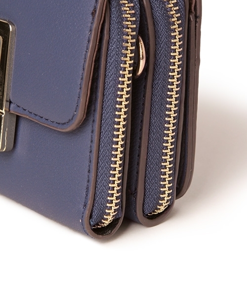 Andemiu（アンデミュウ）の「スクエアオサイフショルダーバッグ797356（ショルダーバッグ・レディース・ネイビー/オフホワイト/レッド・FREE）」の8枚目の写真