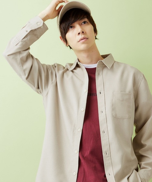 MONO-MART（モノマート）の「ポリトロリラックスレギュラーカラーL/Sシャツ（シャツ/ブラウス・メンズ・チャコールグレー/ブラック/ネイビー/ダークパープル/ライトベージュ/ダークベージュ/テラコッタ・M/L/XL）」の5枚目の写真