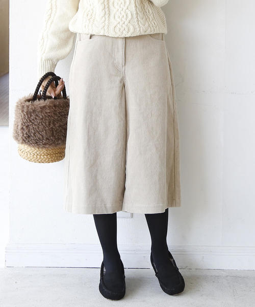 coen（コーエン）の「コーデュロイミディワイドパンツ（その他パンツ・レディース・ネイビー/ナチュラル・SMALL/MEDIUM/LARGE）」の2枚目の写真