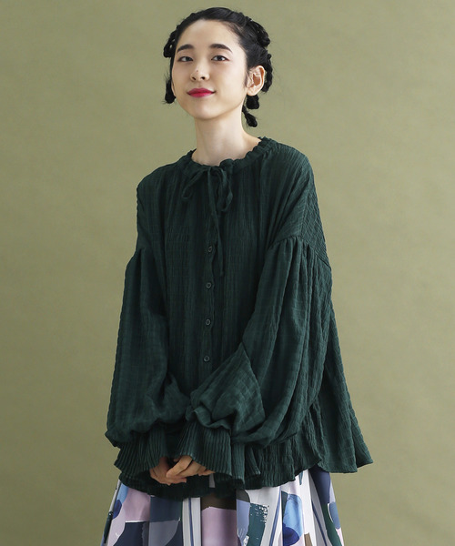 MERLOT（メルロー）の「シャドーチェックシャーリングブラウス2937（シャツ/ブラウス・レディース・ブラック/ベージュ/グリーン/キャメル・FREE）」の3枚目の写真