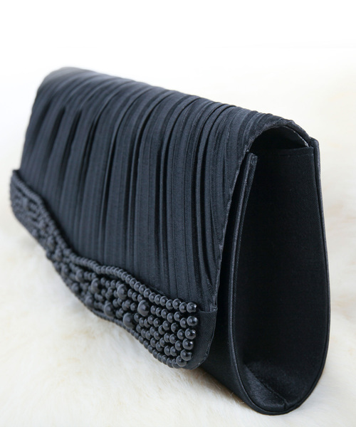 DRESS STAR（ドレス スター）の「パールビジューラディアルサテンプリーツバッグ（クラッチバッグ・レディース・ブラック/シャンパン/シルバー・フリー）」の15枚目の写真