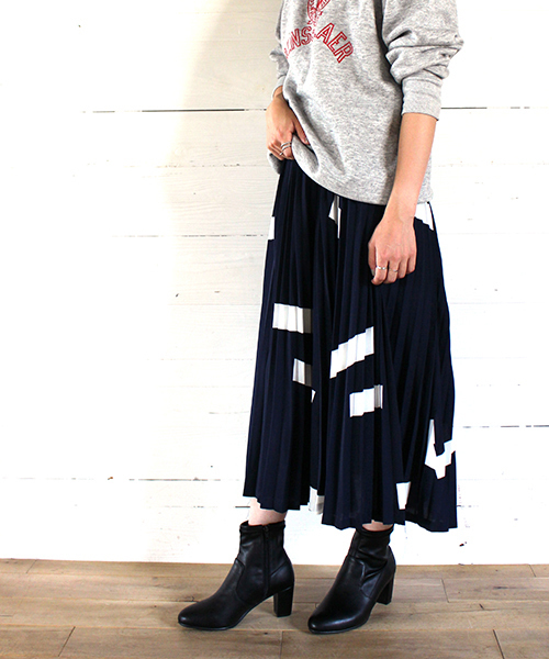 JELLY BEANS（ジェリービーンズ）の「ストレッチショートブーツ(141-7394)JELLY BEANS(ジェリービーンズ)（ブーツ・レディース・ダークブラウン/グリーン/ブラック/ブラック系その他・S/M/L/LL）」の3枚目の写真