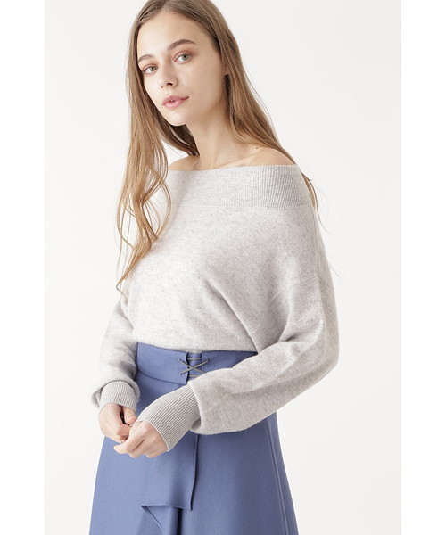 JILL STUART（ジルスチュアート）の「◆メルカシミヤオフショルニット（ニット/セーター・レディース・グレー/パープル/ブルー・FREE）」の2枚目の写真