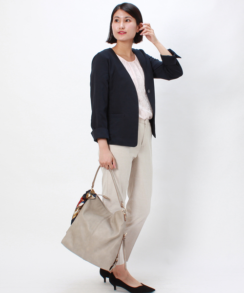 TRUDEA（トルディア）の「【接触冷感シルケット素材】　前身頃レース・袖シフォン　半袖カットソー（Tシャツ/カットソー・レディース・ホワイト/ライトグレー/ブラック/ベージュ/サックスブルー/ピンク・SMALL/MEDIUM/LARGE）」の17枚目の写真