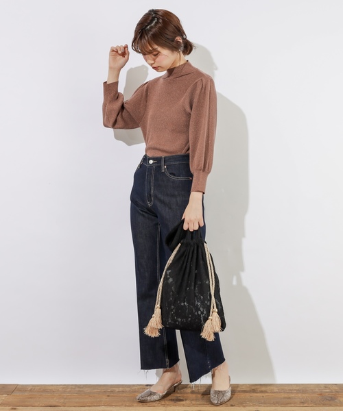 natural couture（ナチュラルクチュール）の「キラキラパフニット（ニット/セーター・レディース・モカ/ベージュ/パープル・FREE）」の4枚目の写真