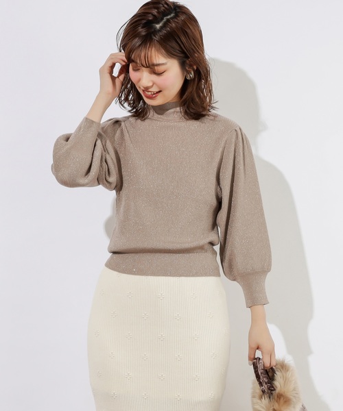 natural couture（ナチュラルクチュール）の「キラキラパフニット（ニット/セーター・レディース・モカ/ベージュ/パープル・FREE）」の9枚目の写真