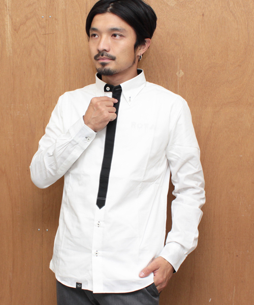 YELLOW RUBY（イエロールビー）の「basic minimal tied roll up shirt（シャツ/ブラウス・メンズ・オフホワイト/ダークブルー/ブラック/チャコール・LARGE/MEDIUM）」の2枚目の写真