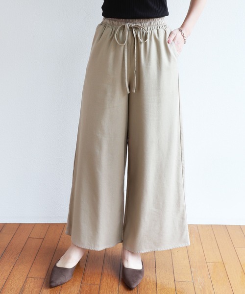 andme（アンドミー）の「コットンリネンワイドパンツ（その他パンツ・レディース・アイボリー/ブラック/キャメル/ベージュ/グリーン系その他/モカ・M/L）」の11枚目の写真