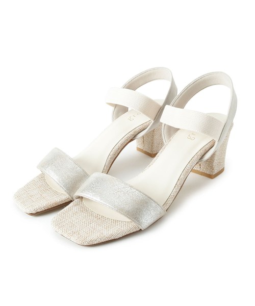 grove（グローブ）の「【WEB限定カラーあり】日本製やわここちサンダル（サンダル・レディース・アイボリー/シルバー/ブラック/ライトグリーン/イエロー系9/アイボリー系7/ライトグレー系7・25/35/45）」の7枚目の写真