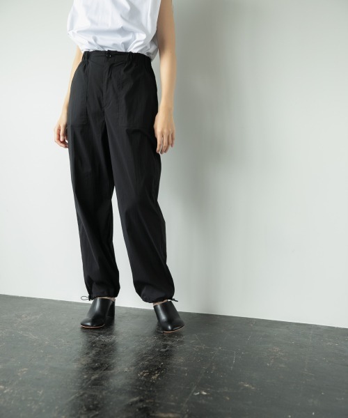 yuw(ユウ)の「ベイカーパンツ 893532(その他パンツ・レディース・ブラック/カーキ・MEDIUM/LARGE)」の9枚目の写真