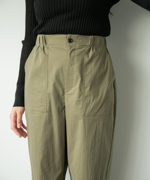 yuw(ユウ)の「ベイカーパンツ 893532(その他パンツ・レディース・ブラック/カーキ・MEDIUM/LARGE)」の10枚目の写真