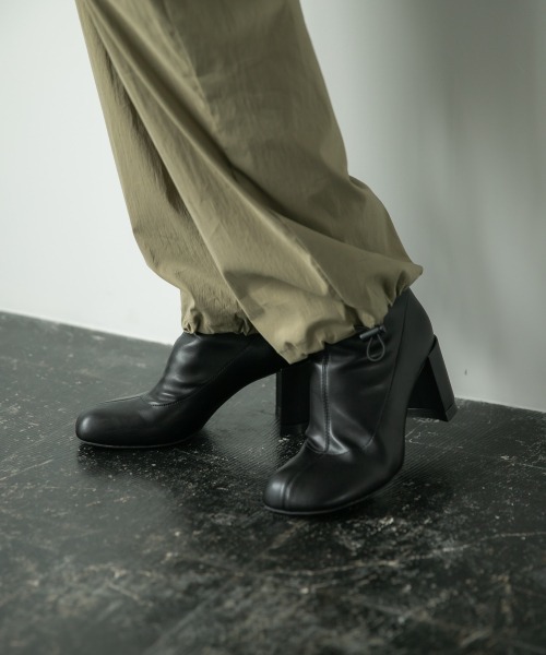 yuw(ユウ)の「ベイカーパンツ 893532(その他パンツ・レディース・ブラック/カーキ・MEDIUM/LARGE)」の4枚目の写真