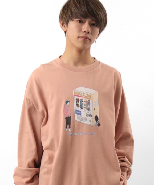 VISION STREET WEAR(ヴィジョンストリートウェア)の「【VISION STREET WEAR/ヴィジョンストリートウェア】 オーバーサイズ イラスト Tシャツ(Tシャツ/カットソー・メンズ・クリーム/パープル/チャコールグレー/ライトブルー/キナリ/ブラック系その他3/ベージュ/アイボリー/オフホワイト/ピンク/ダークブラック・M/L/XL)」の1枚目の写真