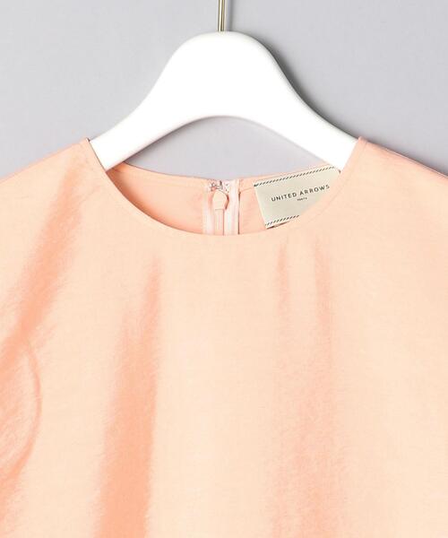 ユナイテッドアローズ／クルーネック×タックスリーブゆったりブラウス ベージュ UNITED ARROWS（ユナイテッドアローズ）の「UBC タックスリーブ
