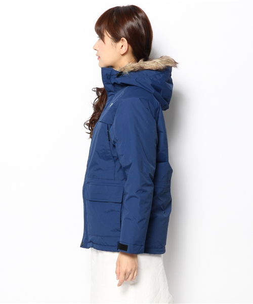 BEAMS BOY(ビームスボーイ)の「THE NORTH FACE / McMurdo Parka(ダウンジャケット/コート・レディース・ブラック/レッド/ブルー・150)」の5枚目の写真