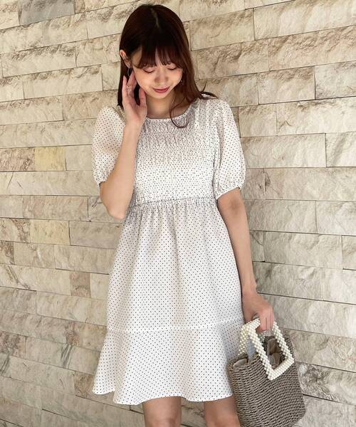 MAJESTIC LEGON(マジェスティックレゴン)の「ガーリーフラワーミニワンピ(ワンピース・レディース・ホワイト系その他2/ブルー系その他2/ブラック系その他・SMALL/MEDIUM)」の9枚目の写真