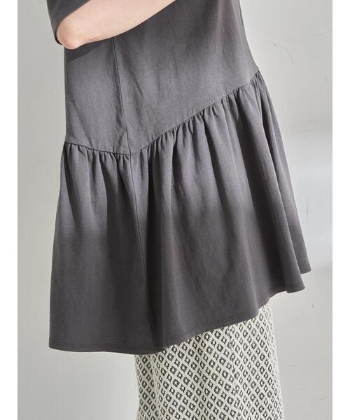 earth music&ecology（アースミュージックアンドエコロジー）の「ティアードカットチュニック ＊（Tシャツ/カットソー・レディース・チャコールグレー/オフホワイト/ミント・FREE）」の13枚目の写真