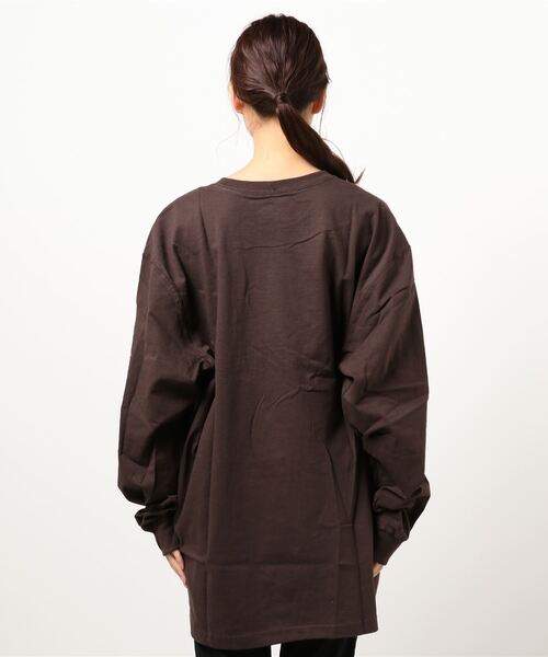 Carhartt（カーハート）の「Carhartt/ カーハート M WorkwearPKブランドロゴロンTEE K126（Tシャツ/カットソー・レディース・ダークグレー/グレー/チャコールグレー/バーガンディー/ダークブラウン/ネイビー/ブラック・X-LARGE/MEDIUM/SMALL/LARGE）」の9枚目の写真