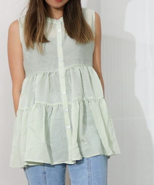 Per sist ence（パーシエンス）の「Per sist ence/パーシエンス　ティアードノースリーブシャツ（シャツ/ブラウス・レディース・グリーン/オフホワイト/ベージュ/ブラック/モカ・FREE）」の5枚目の写真