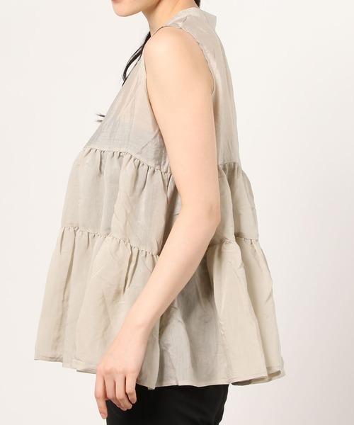 Per sist ence（パーシエンス）の「Per sist ence/パーシエンス　ティアードノースリーブシャツ（シャツ/ブラウス・レディース・グリーン/オフホワイト/ベージュ/ブラック/モカ・FREE）」の8枚目の写真