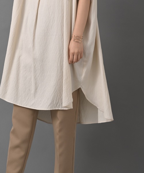 R・P・S　pura（アールピーエスピューラ）の「【WEB限定】pura　ダブルポケットスキッパーチュニック（ワンピース・レディース・ブラック/オフホワイト/アイボリー/ライトカーキ・M）」の11枚目の写真