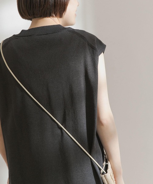 FORK&SPOON（フォークアンドスプーン）の「FORK&SPOON　ペーパーノースリーブニット（ニット/セーター・レディース・ブラック/アイボリー/ライトブラウン・ONE）」の16枚目の写真