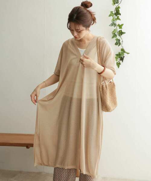 URBAN RESEARCH DOORS(アーバンリサーチドアーズ)の「カフタンニットワンピース(ワンピース・レディース・グレー系その他/ベージュ・ONE)」の9枚目の写真