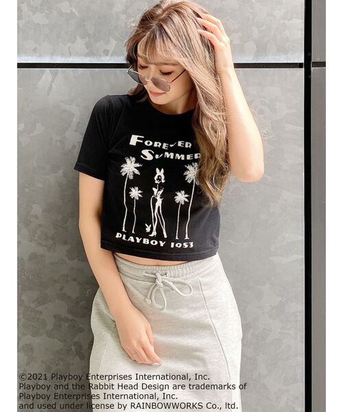 PLAYBOY（プレイボーイ）の「PLAYBOY FOREVER SUMMER ショートTシャツ（Tシャツ/カットソー・レディース・オフホワイト/オレンジ/ブラック・FREE）」の2枚目の写真