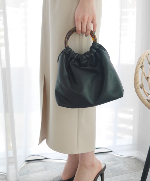 LIPSERVICE(リップサービス)の「マーブルハンドルギャザーBAG(トートバッグ・レディース・ベージュ/ブラック/アイボリー・FREE)」の2枚目の写真