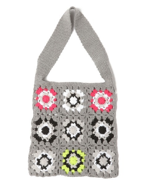 JEANASIS（ジーナシス）の「ハンドクロシェトートBAG/954582（ハンドバッグ・レディース・ブラック/グレー・FREE）」の9枚目の写真