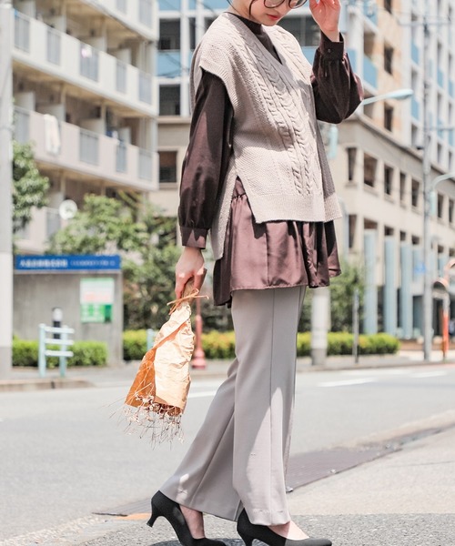 Honeys(ハニーズ)の「ティアードブラウス(シャツ/ブラウス・レディース・ブラック/ブラウン/アイボリー/ブルーグリーン・S/M/L)」の16枚目の写真