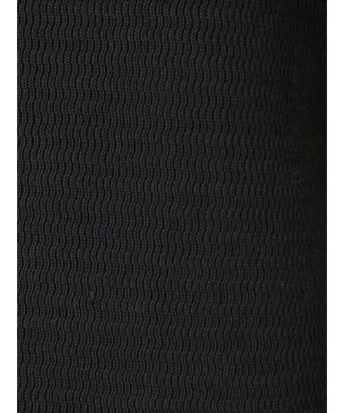 EMODA（エモダ）の「ボックスネックパフトップ（Tシャツ/カットソー・レディース・アイボリー/ブラック/レッド/カーキ・FREE）」の18枚目の写真