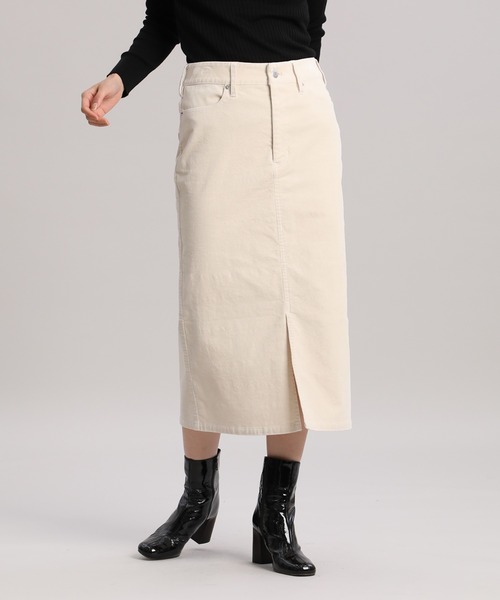 INED（イネド）の「コーデュロイタイトスカート（スカート・レディース・サンドグレー/ライトグレー/アイボリー・9号/7号/11号）」の2枚目の写真
