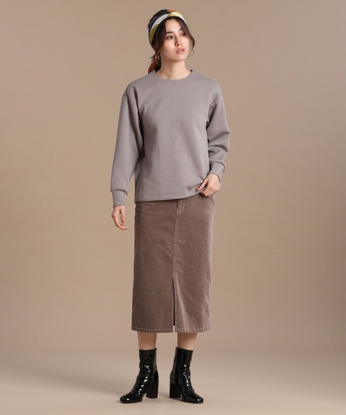 INED（イネド）の「コーデュロイタイトスカート（スカート・レディース・サンドグレー/ライトグレー/アイボリー・9号/7号/11号）」の4枚目の写真