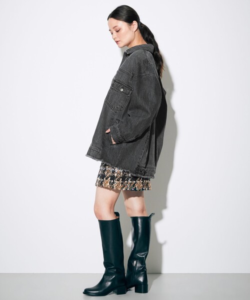 GRACE CONTINENTAL(グレースコンチネンタル)の「パネル切替デニムジャケット(デニムジャケット・レディース・ブラック/インディゴブルー・36)」の18枚目の写真