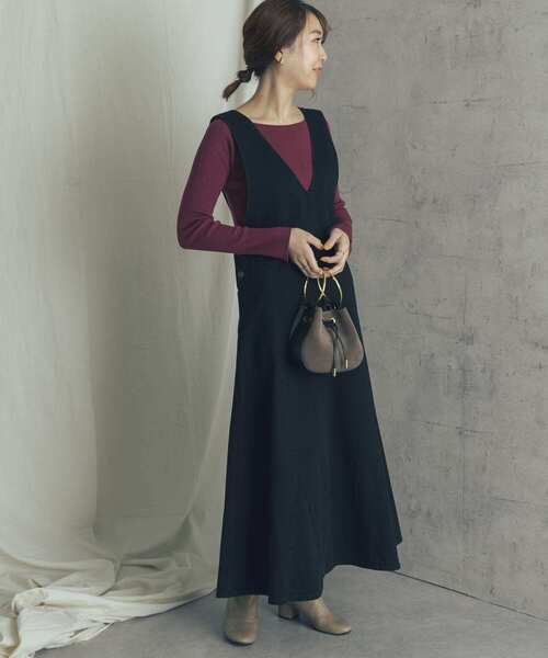 URBAN RESEARCH ROSSO WOMEN（アーバンリサーチ　ロッソ）の「ウォッシャブルリブボートネックニット（ニット/セーター・レディース・ベージュ/パープル系その他/ダークブラウン/ブラック・FREE）」の21枚目の写真