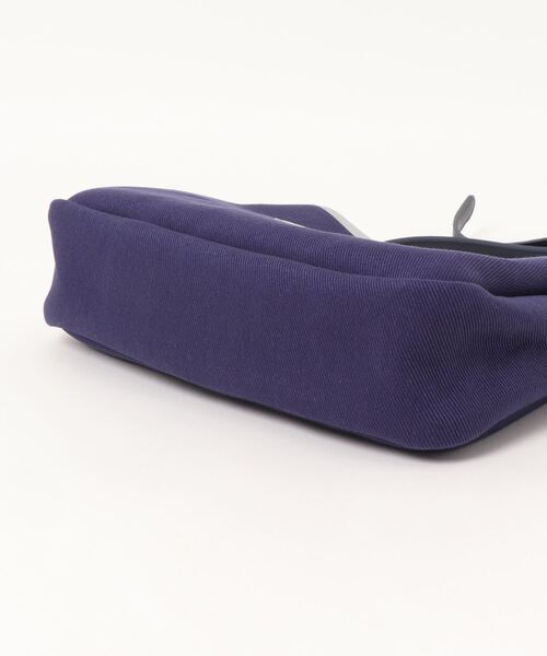 THREE DOG NIGHT（スリードッグナイト）の「STUART shoulder Bag ショルダーバック（ショルダーバッグ・レディース・ブラック/ベージュ/ネイビー・ONE SIZE）」の8枚目の写真