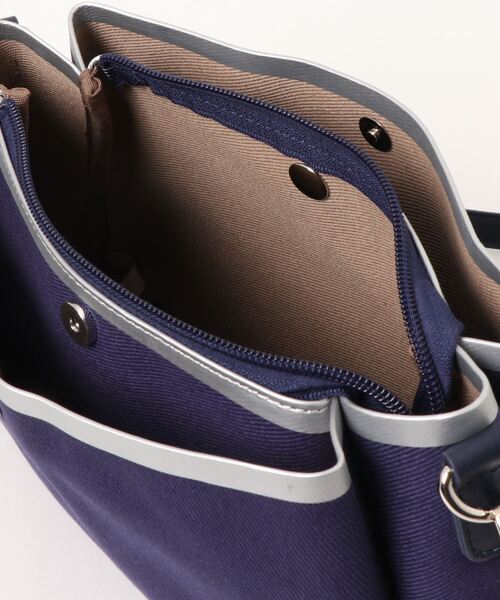 THREE DOG NIGHT（スリードッグナイト）の「STUART shoulder Bag ショルダーバック（ショルダーバッグ・レディース・ブラック/ベージュ/ネイビー・ONE SIZE）」の9枚目の写真