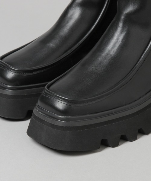 HARE（ハレ）の「ボリュームソールサイドゴアブーツ(HARE)（ブーツ・レディース・ブラック/ベージュ・M/L）」の15枚目の写真