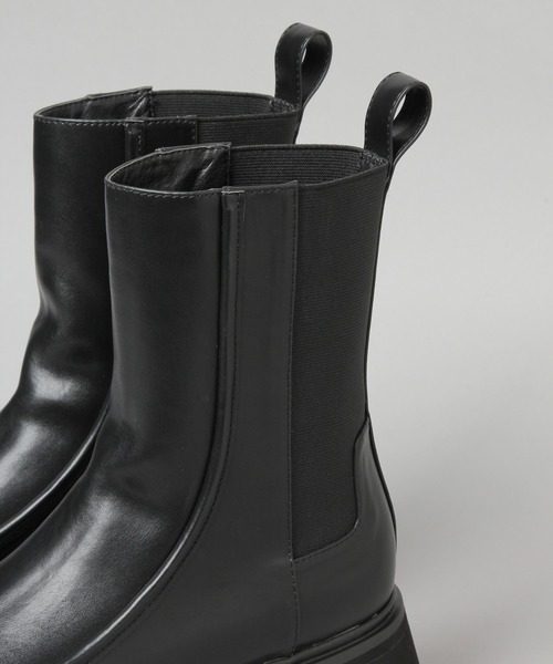 HARE（ハレ）の「ボリュームソールサイドゴアブーツ(HARE)（ブーツ・レディース・ブラック/ベージュ・M/L）」の16枚目の写真